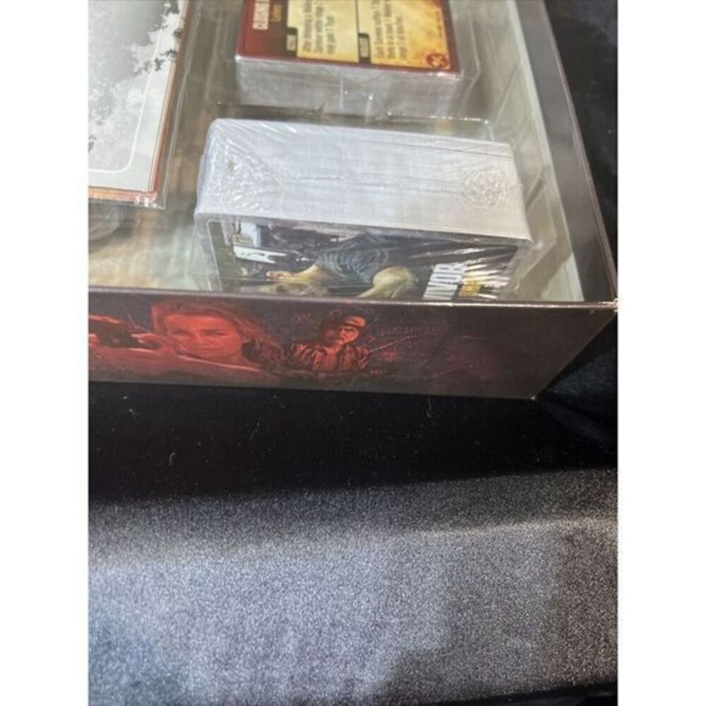 Walking Dead No Sanctuary Survivor Tier Board Game *NEW* **FAST SHIP** - Picture 14 of 16